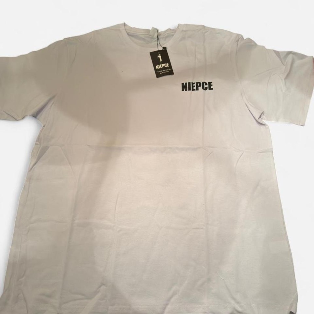 Niepce Streetwear White Graphic T-Shirt Samurai Cat Japanese Art Mens NWT
